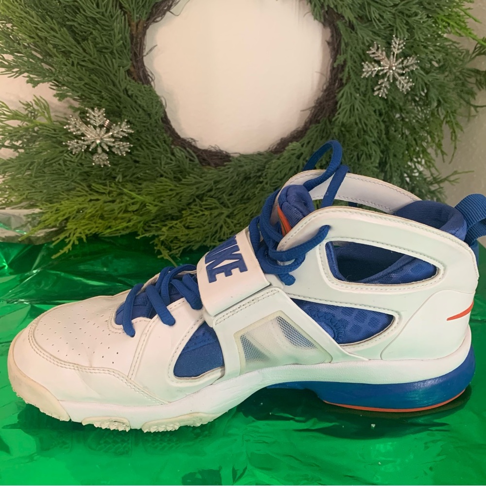 NIKE Florida Gators ZOOM HUARACHE TR SHOE SIZE 9.5
FL GATORS COLORS - Picture 14 of 16